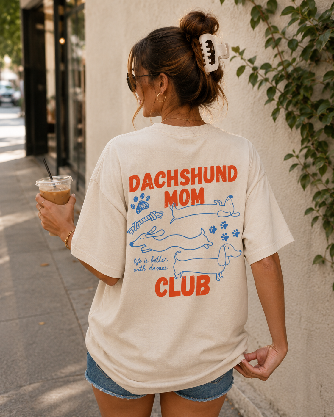 Dachshund Mom & Dad Club Tee